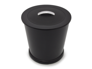 LIXEIRA PLASTICA 6L PRETA C/PEGADOR CROMADO